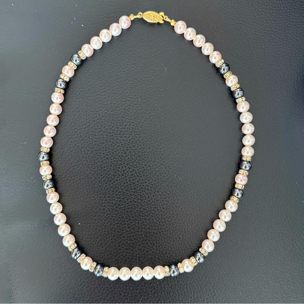 Vintage MONET Pearl Hematite Bead & Swarovski Crystal Necklace Gold-Plated Clasp